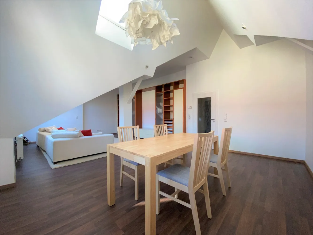 3 Zimmer Wohnung mit 96 m² in Nürnberg – Bild 4