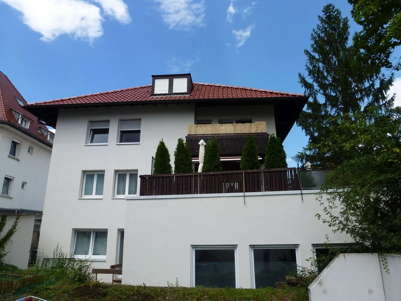 4 Zimmer Wohnung mit 105 m² in Stuttgart – Bild 1
