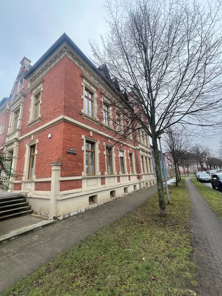 3 room apartment with 86 m² in Aschersleben – Photo 2
