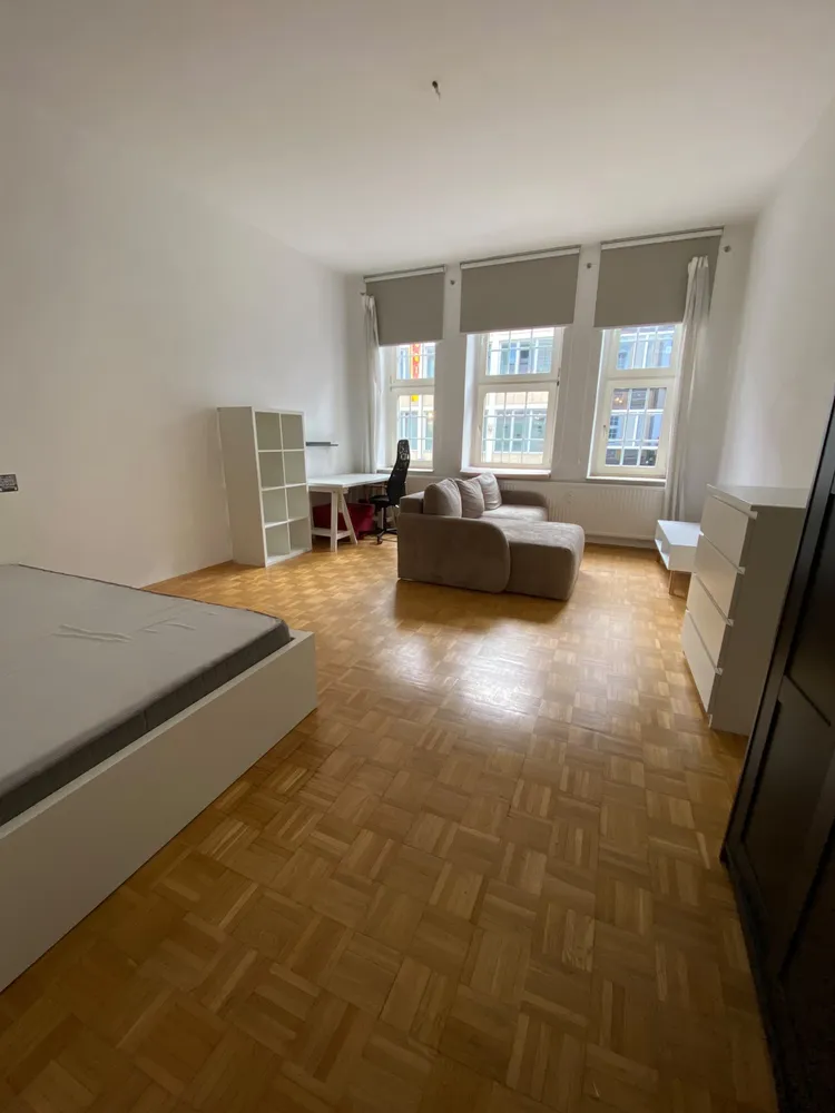 2 Zimmer Wohnung mit 46 m² in Köln – Bild 2