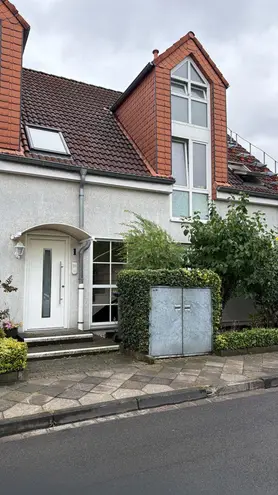 3 Zimmer Wohnung mit 82 m² in Düsseldorf – Bild 1