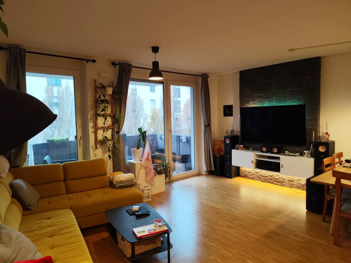 2 Zimmer Wohnung mit 83 m² in Frankfurt am Main – Bild 3