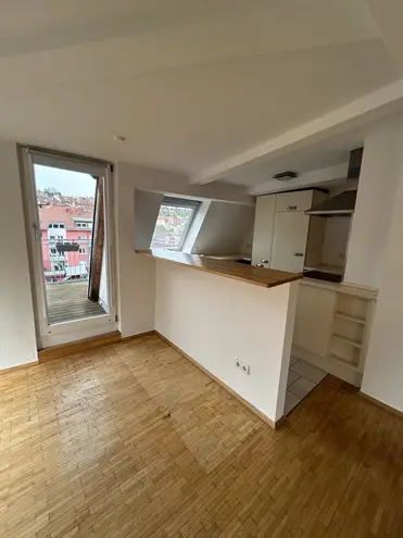 4 Zimmer Wohnung mit 119 m² in Stuttgart – Bild 4