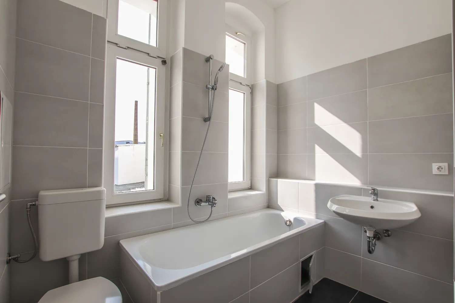 2 Zimmer Wohnung mit 63 m² in Magdeburg – Bild 1