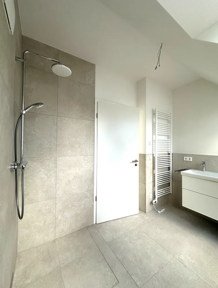 3 Zimmer Wohnung mit 70 m² in München – Bild 4