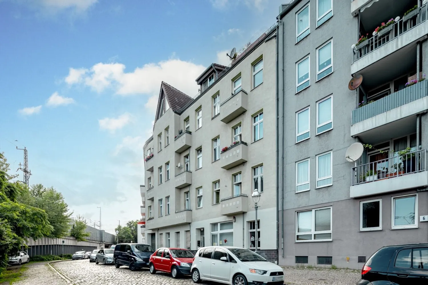 2 room apartment with 63 m² in Berlin – Photo 1
