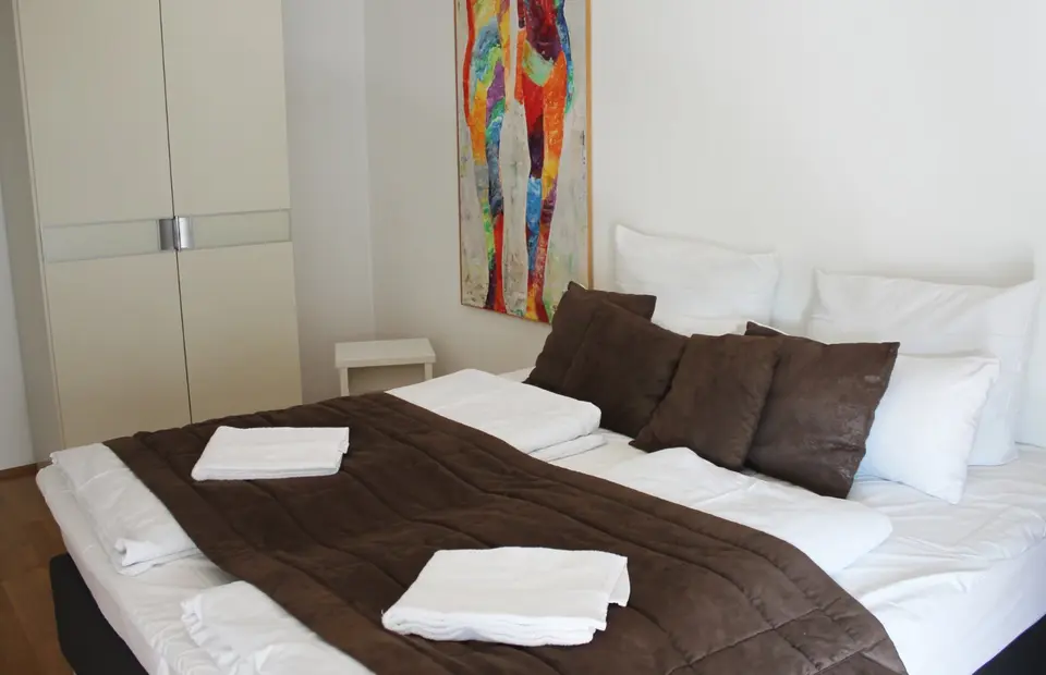 WG-Zimmer mit 100 m² in Regensburg – Bild 9