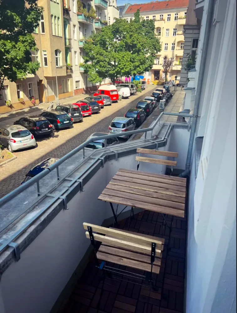 Shared room with 20 m² in Berlin – Photo 1