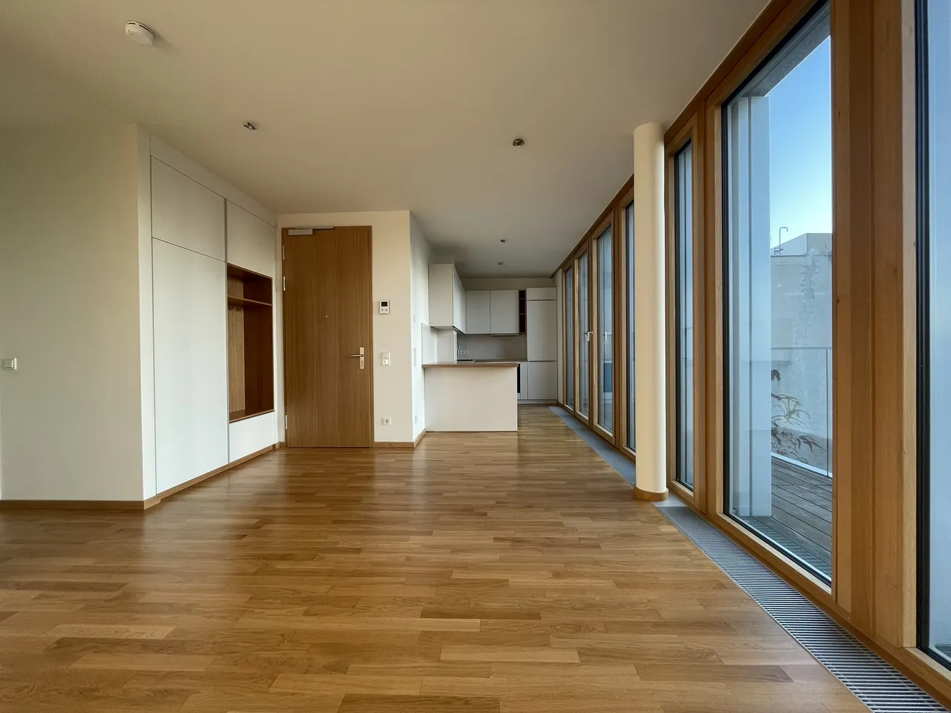 2 room apartment with 83 m² in Berlin – Photo 3