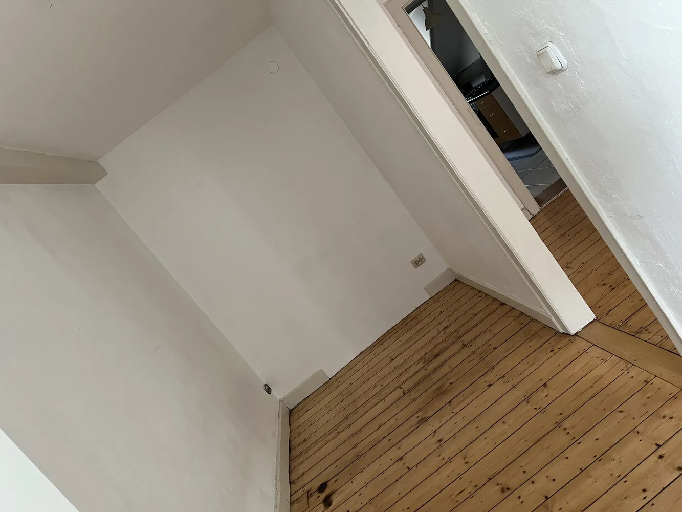 2 Zimmer Wohnung mit 33 m² in Wiesbaden – Bild 9
