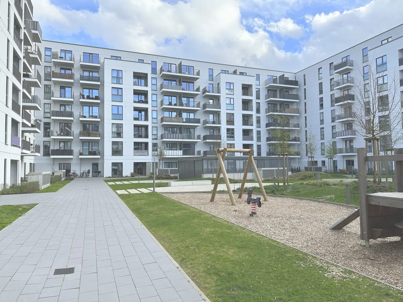 4 Zimmer Wohnung mit 93 m² in Hamburg – Bild 1