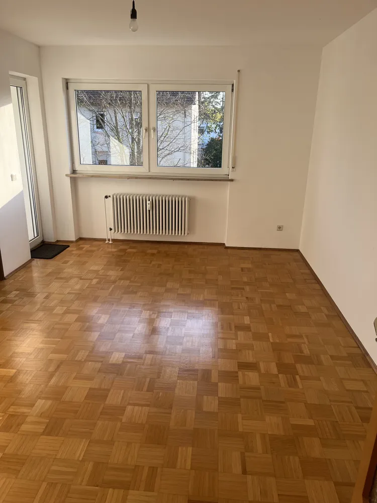 2 Zimmer Wohnung mit 43 m² in Germering – Bild 3