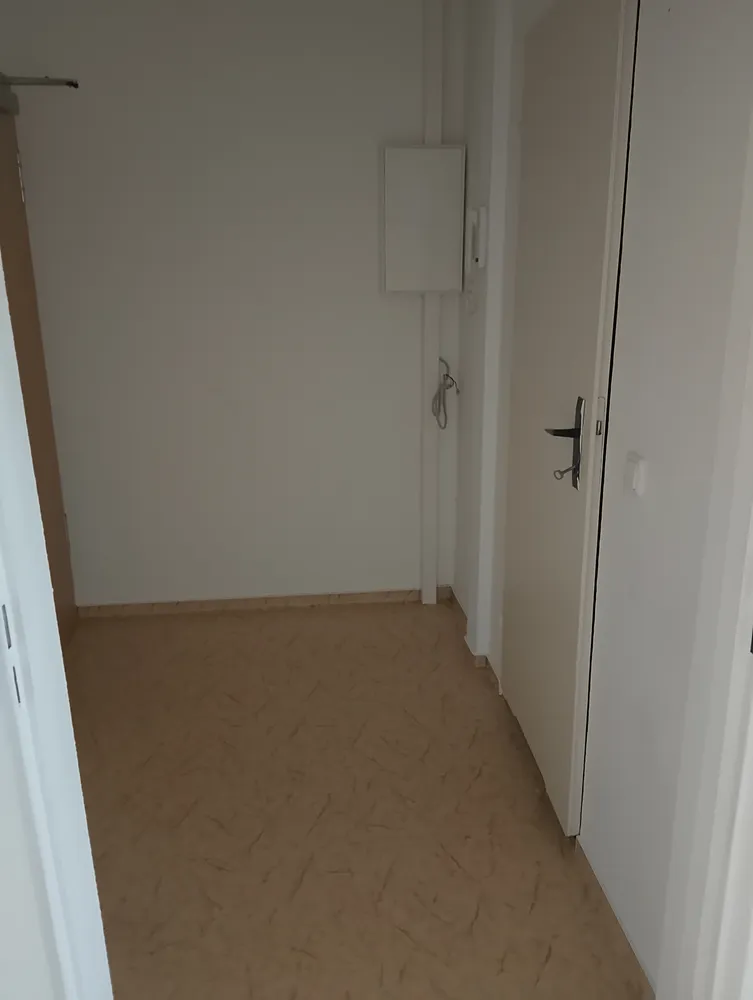 1 Zimmer Wohnung mit 32 m² in Rostock – Bild 2