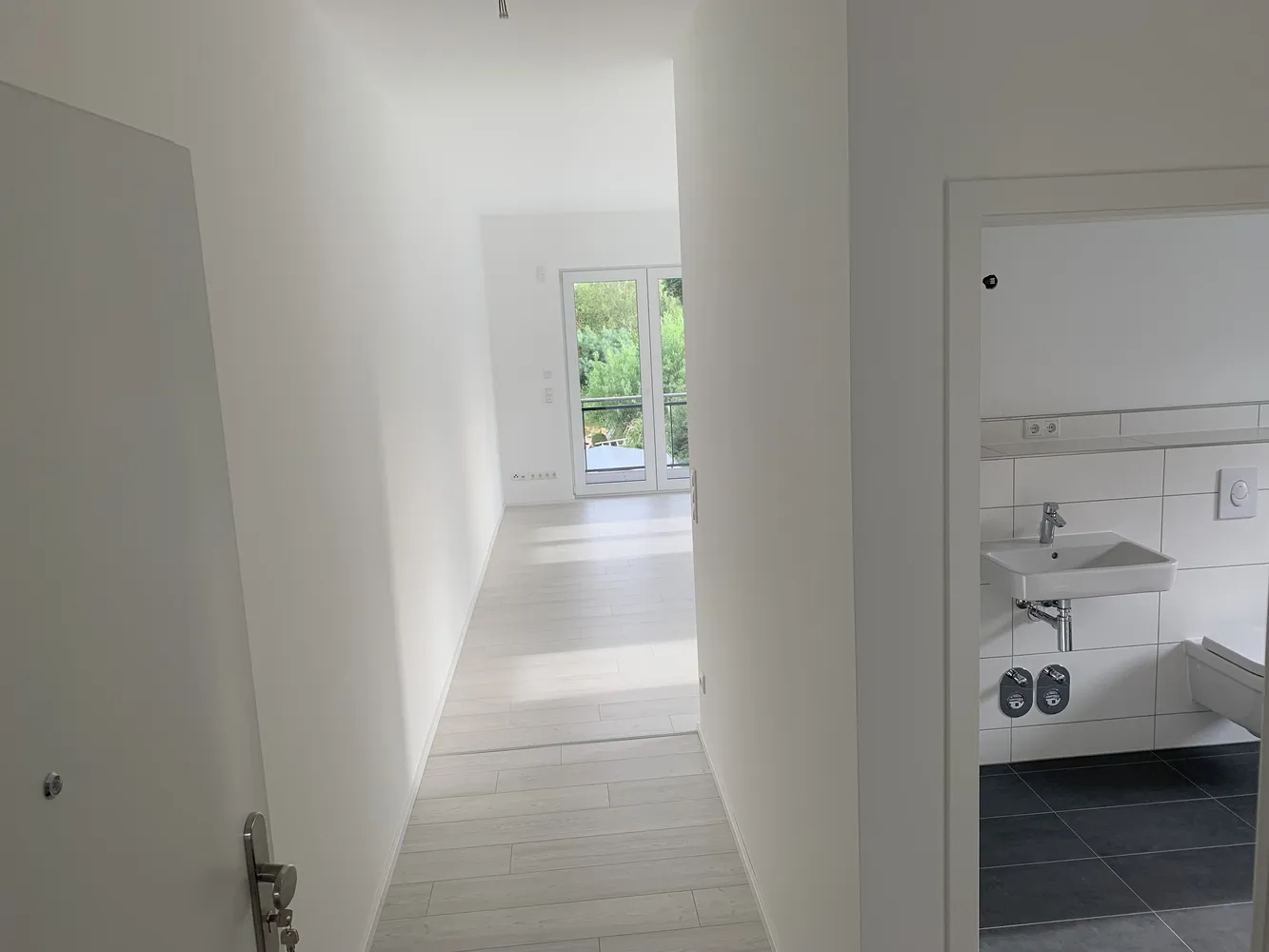 2 Zimmer Wohnung mit 63 m² in Berlin – Bild 2