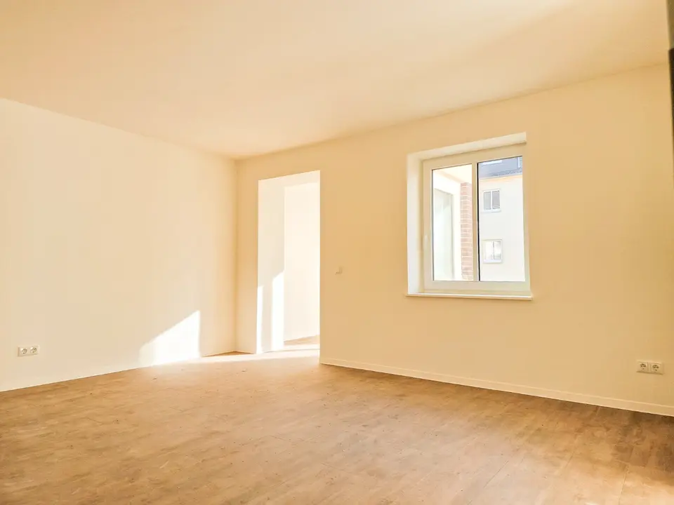 5 Zimmer Wohnung mit 114 m² in Crimmitschau – Bild 1
