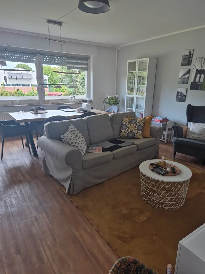 4 Zimmer Wohnung mit 100 m² in Tönisvorst – Bild 2