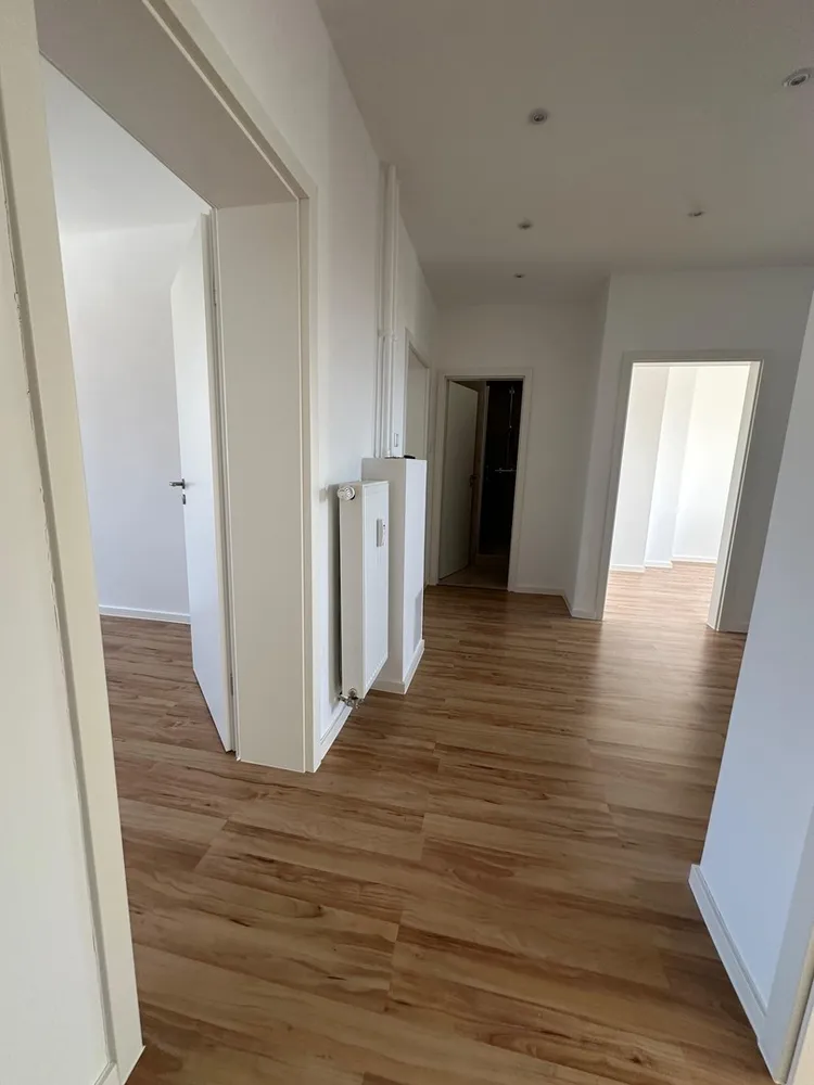 4 Zimmer Wohnung mit 71 m² in Nürnberg – Bild 1