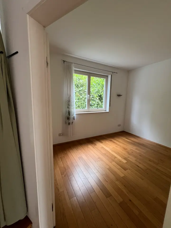 4 Zimmer Wohnung mit 120 m² in Saarbrücken – Bild 6