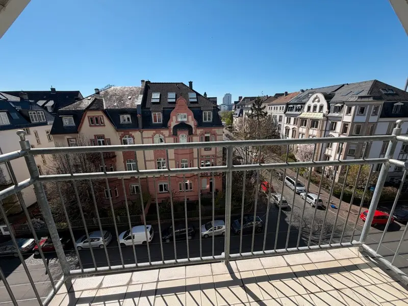 2 Zimmer Wohnung mit 89 m² in Frankfurt am Main – Bild 5