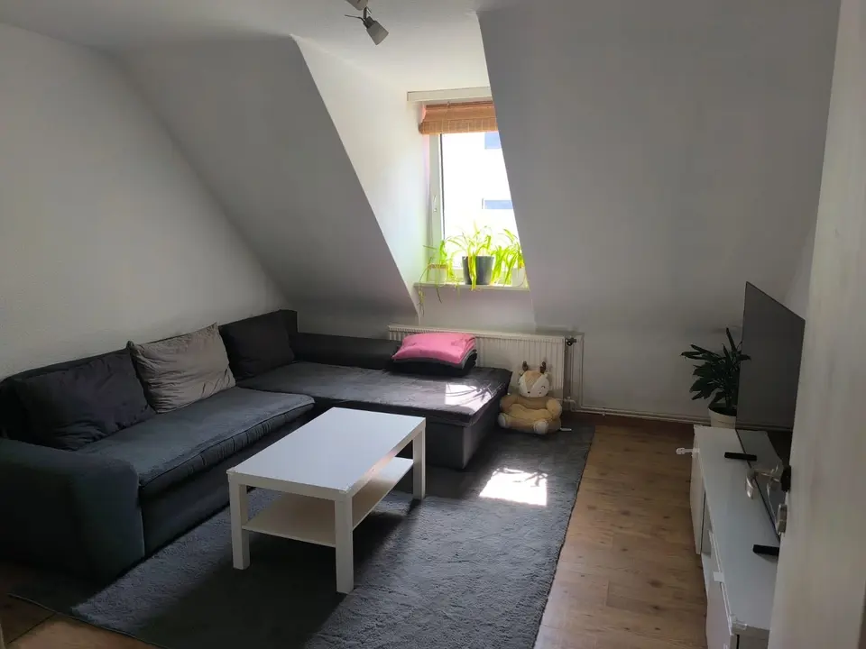 3 Zimmer Wohnung mit 44 m² in Hannover – Bild 1