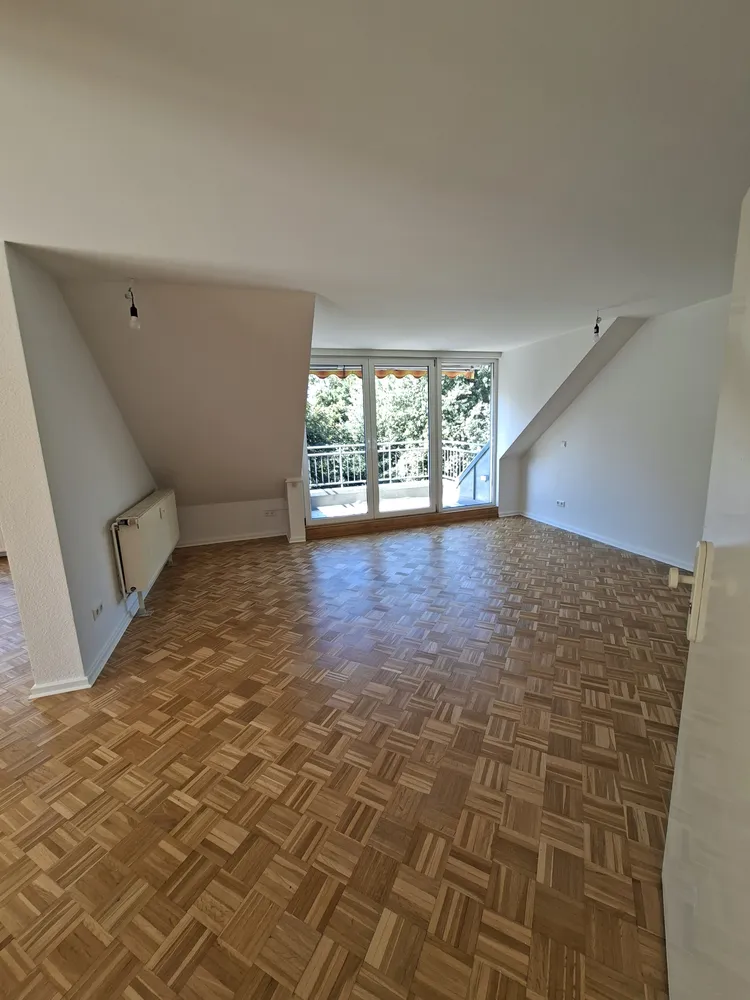 4 Zimmer Wohnung mit 132 m² in Berlin – Bild 3