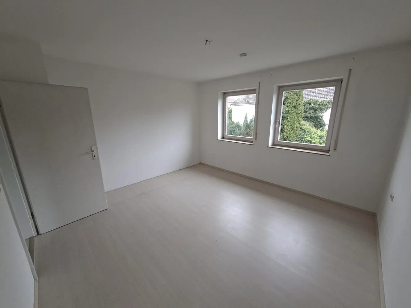 3 room apartment with 87 m² in Augsburg – Photo 8