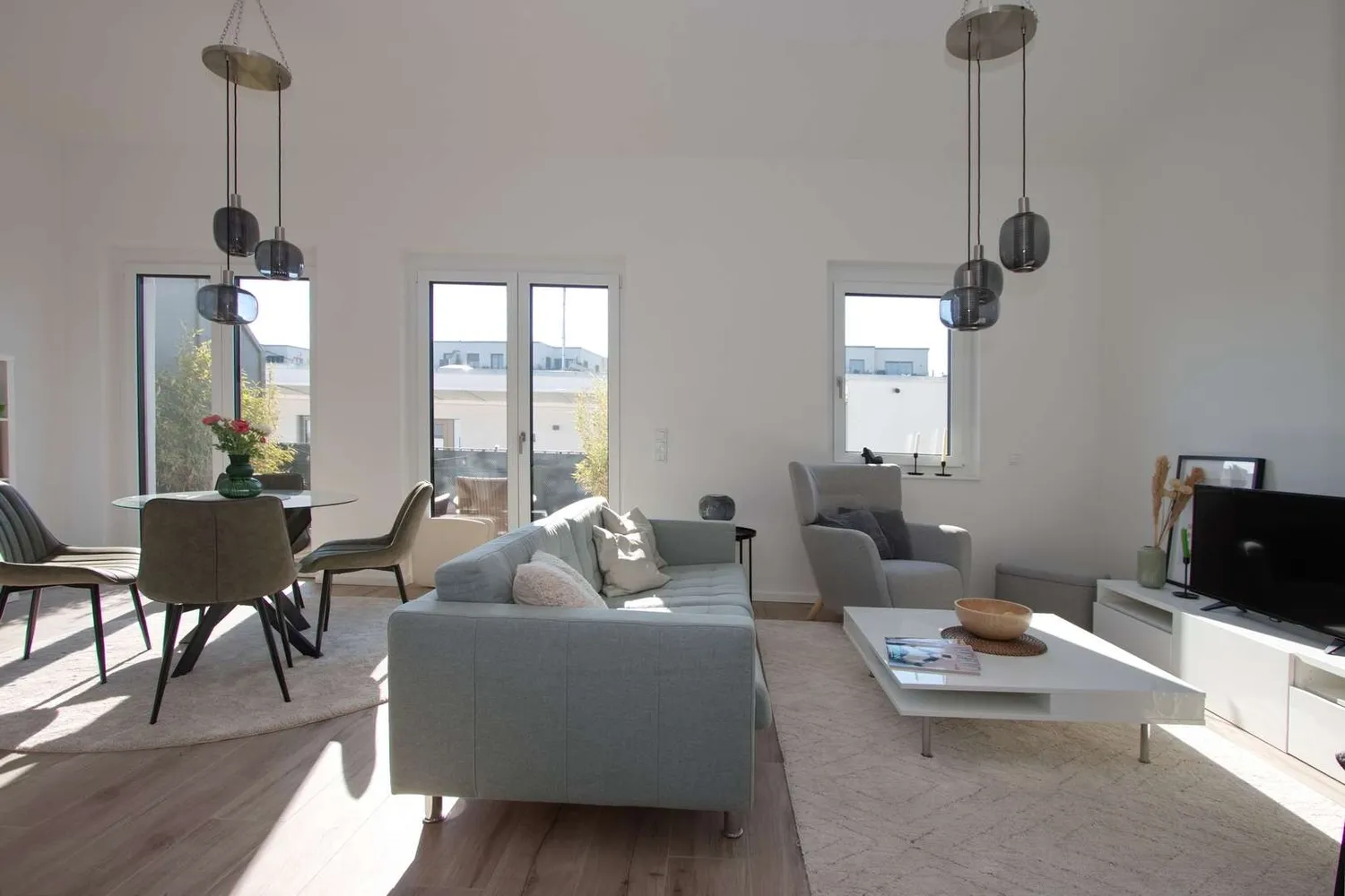 2 Zimmer Wohnung mit 77 m² in Berlin – Bild 5