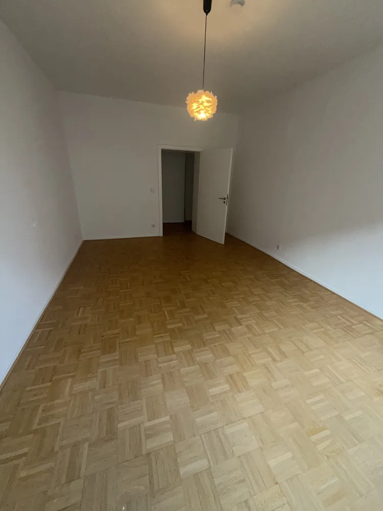 4 room apartment with 105 m² in Düsseldorf – Photo 4