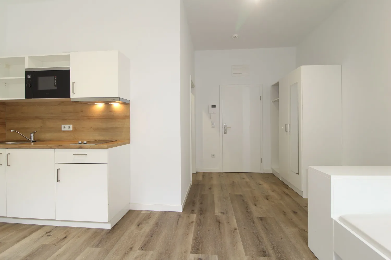 1 room apartment with 29 m² in Magdeburg – Photo 6