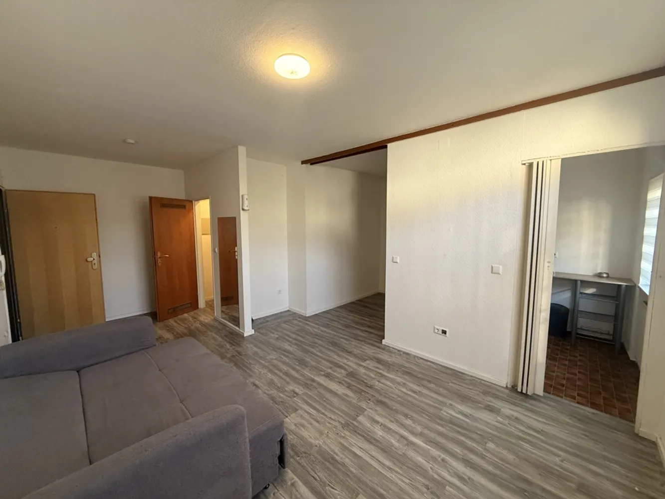 2 Zimmer Wohnung mit 30 m² in Ludwigshafen am Rhein – Bild 4