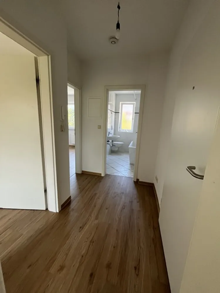 2 Zimmer Wohnung mit 50 m² in Bremerhaven – Bild 3