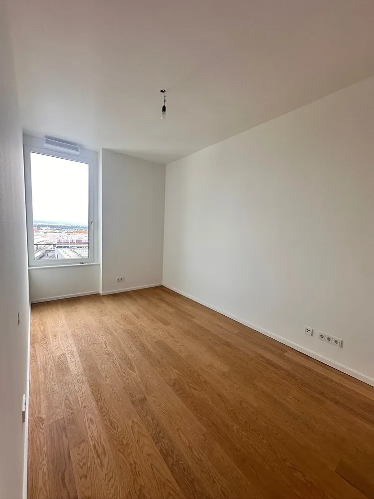 4 Zimmer Wohnung mit 200 m² in Frankfurt am Main – Bild 12