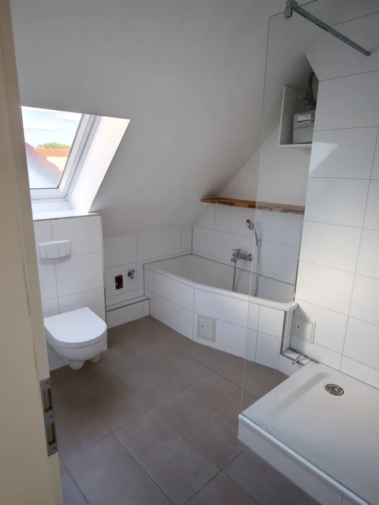 2 Zimmer Wohnung mit 104 m² in Hannover – Bild 7