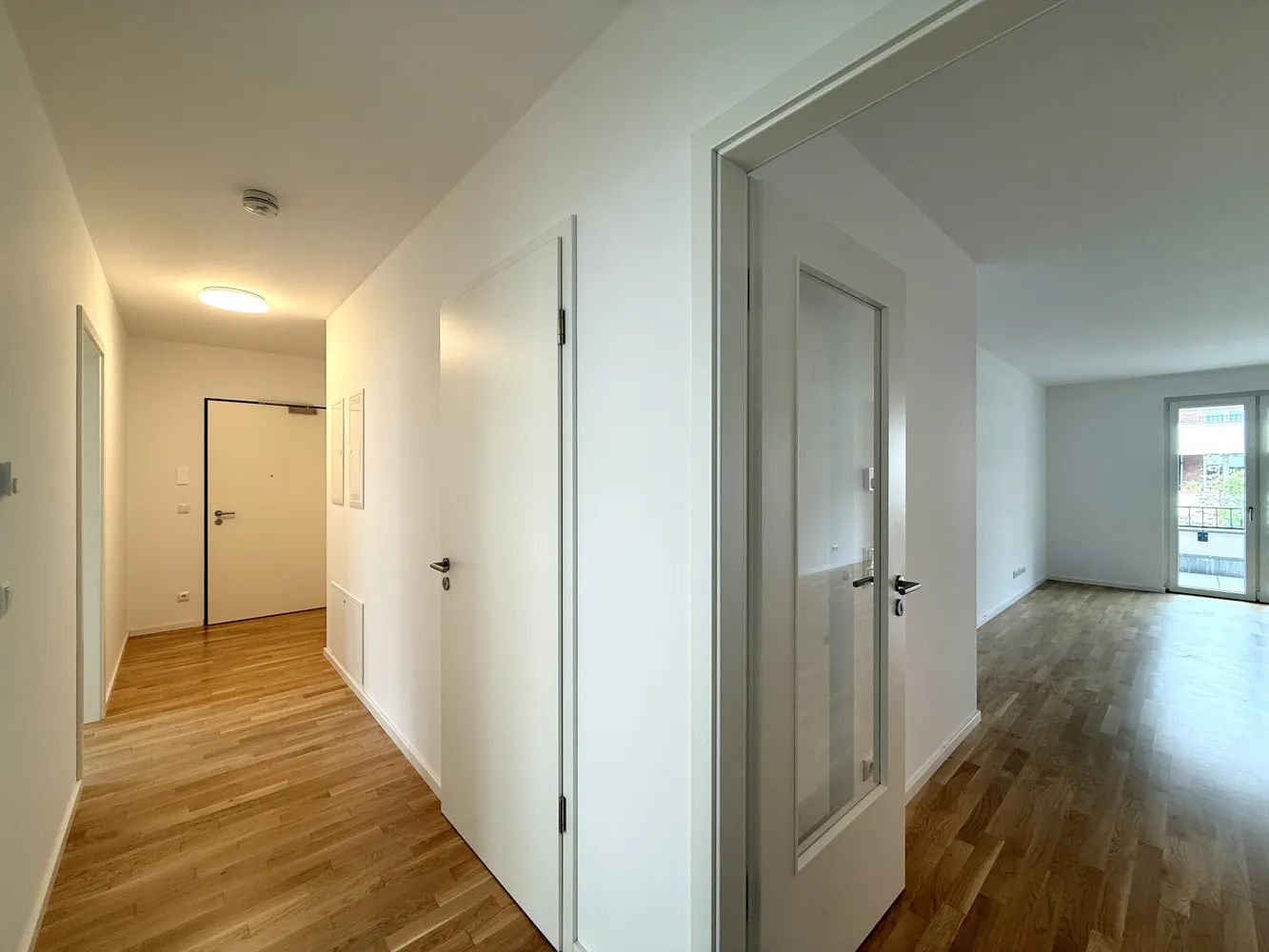 3 Zimmer Wohnung mit 84 m² in Berlin – Bild 2