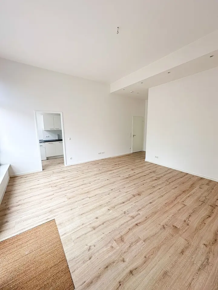 2 Zimmer Wohnung mit 68 m² in Rathenow – Bild 1