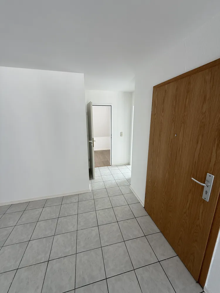 4 Zimmer Wohnung mit 81 m² in Frankfurt am Main – Bild 11