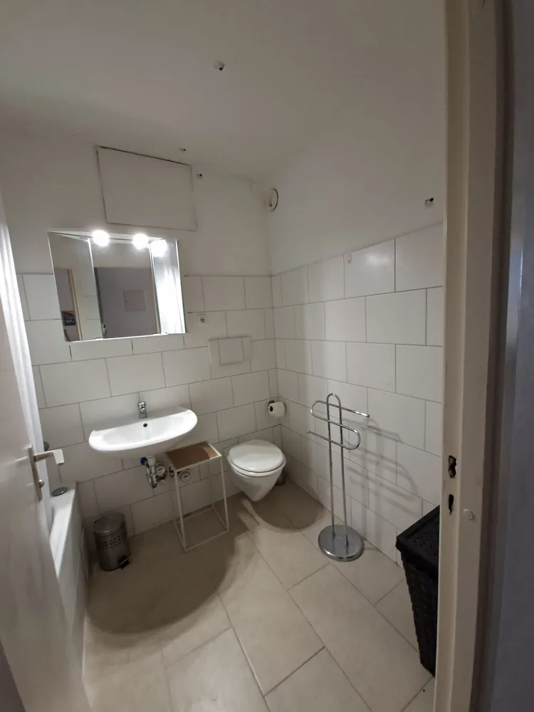 1 room apartment with 30 m² in Wiesbaden – Photo 6