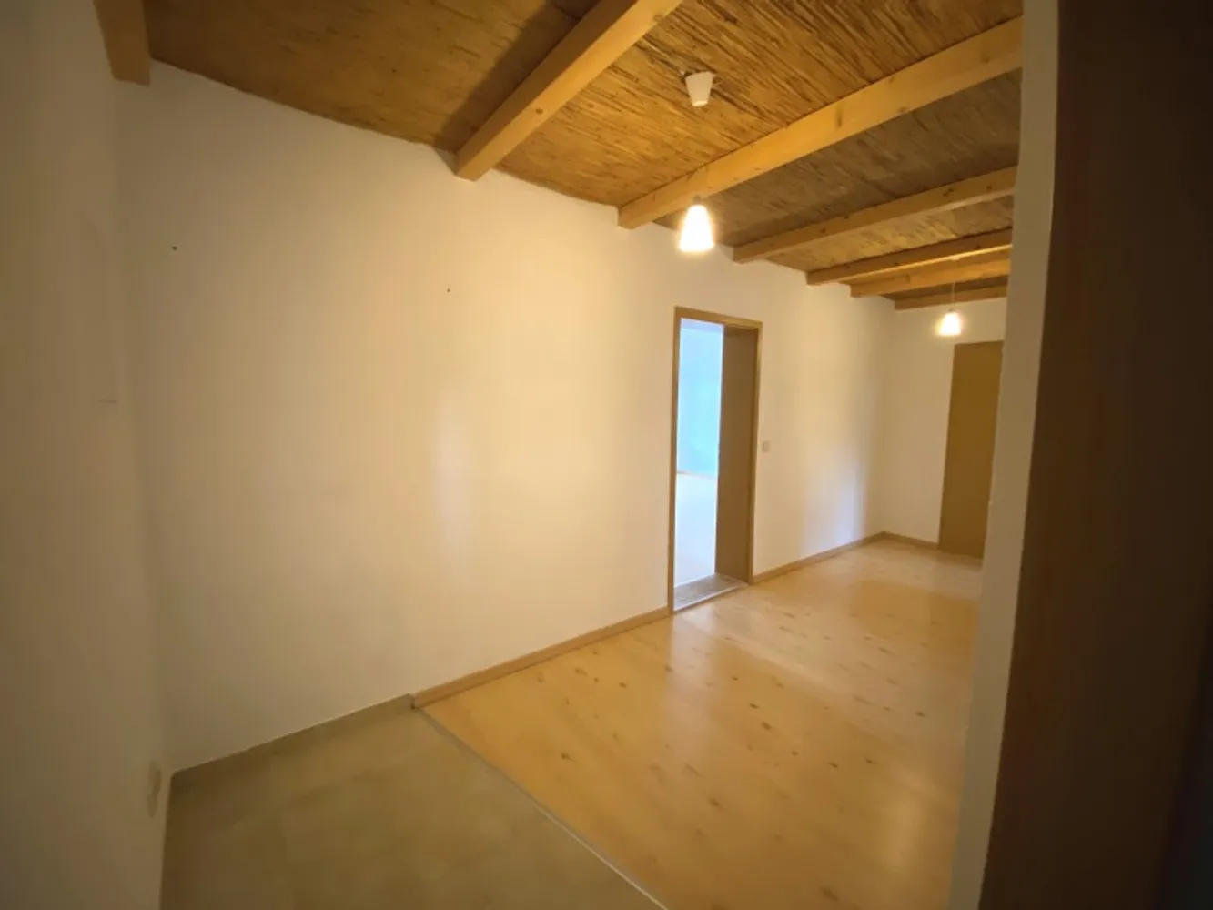 2 Zimmer Wohnung mit 66 m² in Plauen – Bild 3
