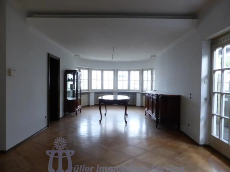 7 Zimmer Haus mit 320 m² in Saarbrücken – Bild 6