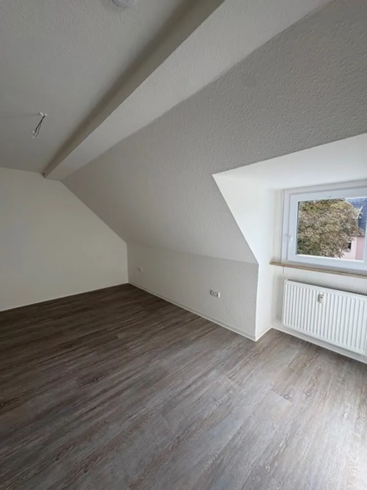 4 Zimmer Wohnung mit 74 m² in Essen – Bild 2