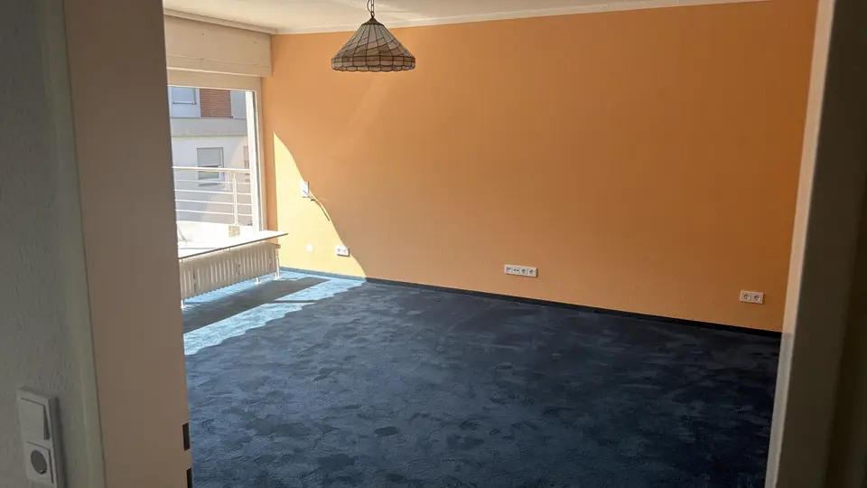 3 Zimmer Wohnung mit 82 m² in Wiesbaden – Bild 2