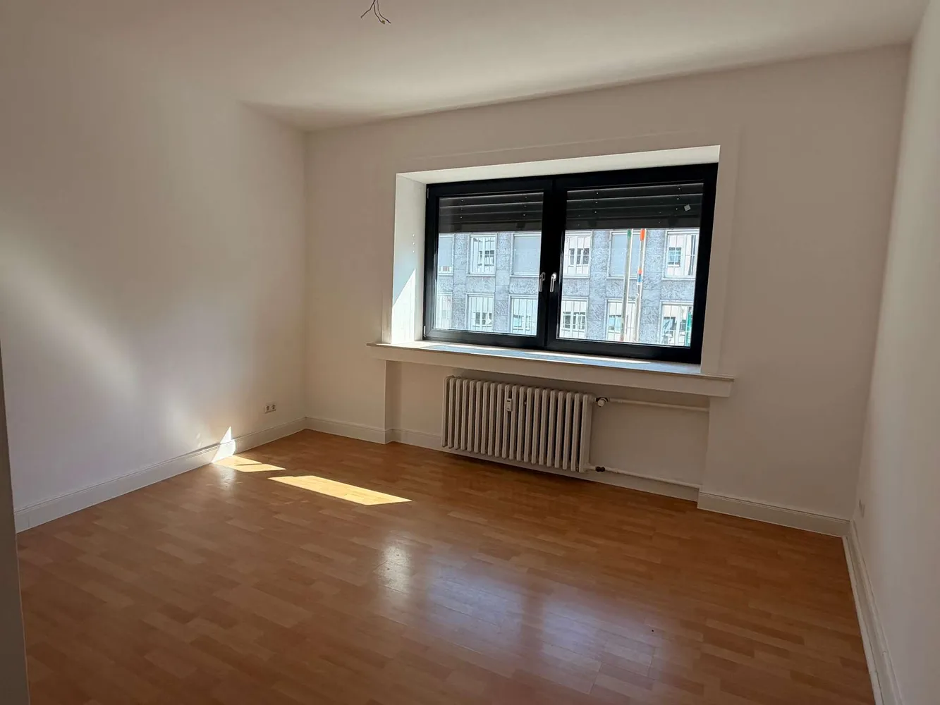 4 Zimmer Wohnung mit 92 m² in Köln – Bild 11