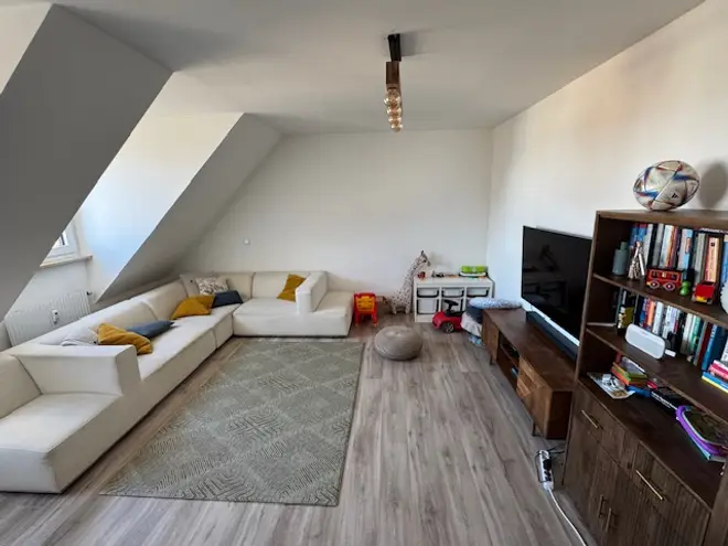 4 Zimmer Wohnung mit 107 m² in Nürnberg – Bild 5
