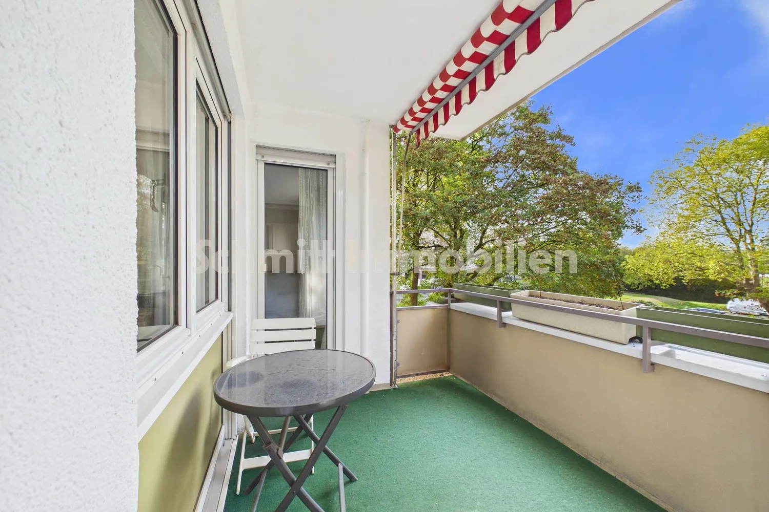 4 room apartment with 93 m² in Frankfurt am Main – Photo 3