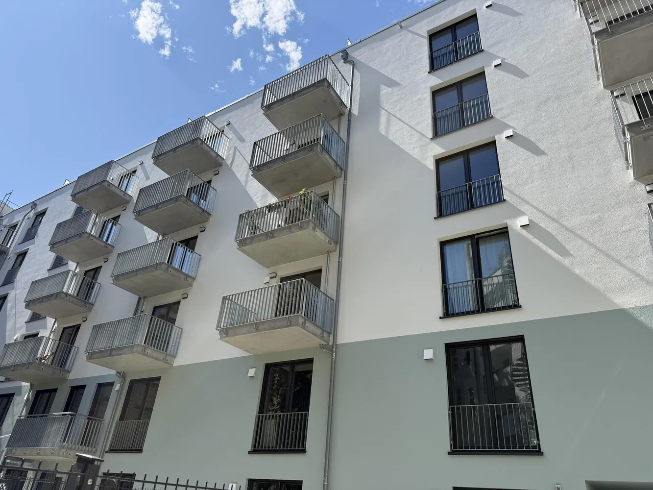 1 Zimmer Wohnung mit 28 m² in Berlin – Bild 11