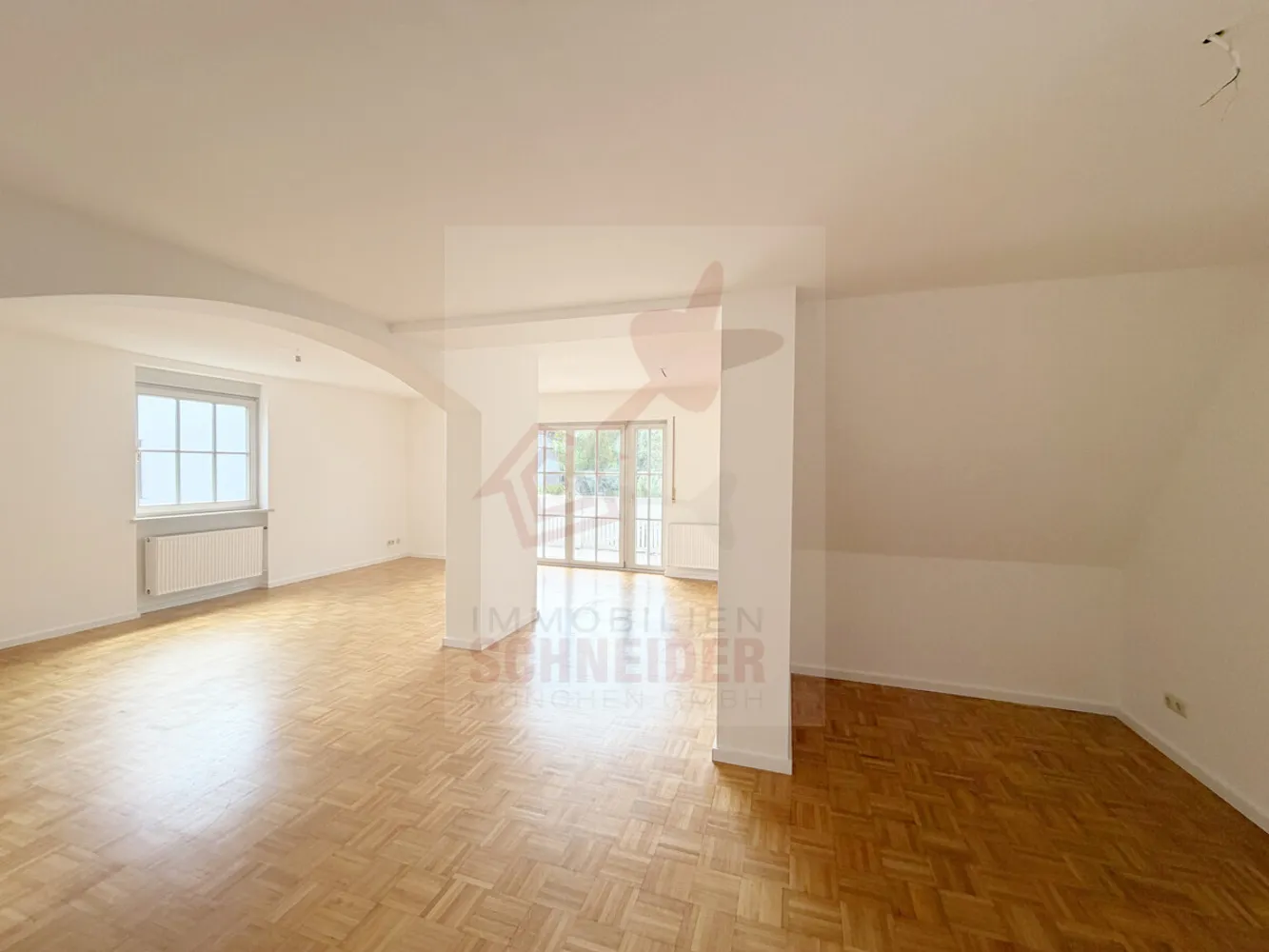 4 Zimmer Wohnung mit 108 m² in München – Bild 5