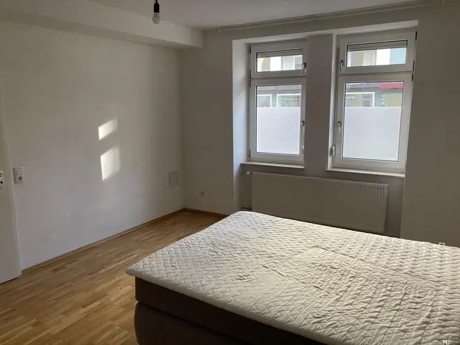 2 Zimmer Wohnung mit 70 m² in München – Bild 3