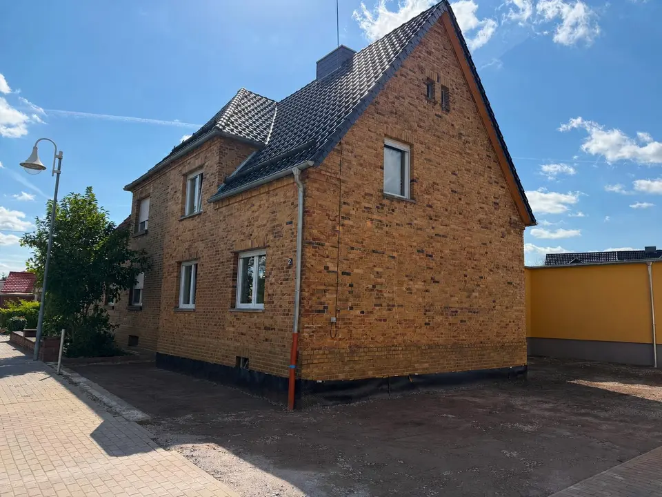 7 Zimmer Haus mit 165 m² in Köthen – Bild 3
