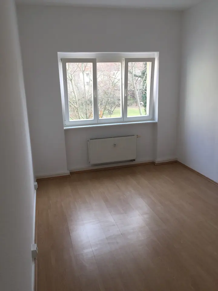 2 Zimmer Wohnung mit 30 m² in Erfurt – Bild 1