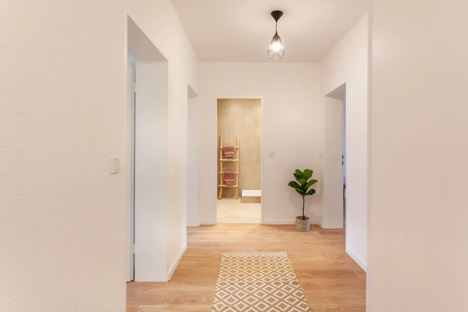 4 Zimmer Wohnung mit 79 m² in Mülheim an der Ruhr – Bild 1